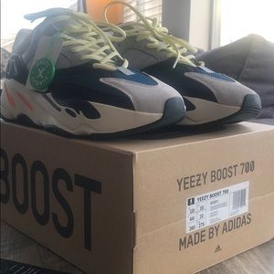 Yeezy 700 Waverunners - Sz 10.5